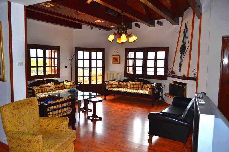 Hotel Aglaida Apartments Цагарада Экстерьер фото