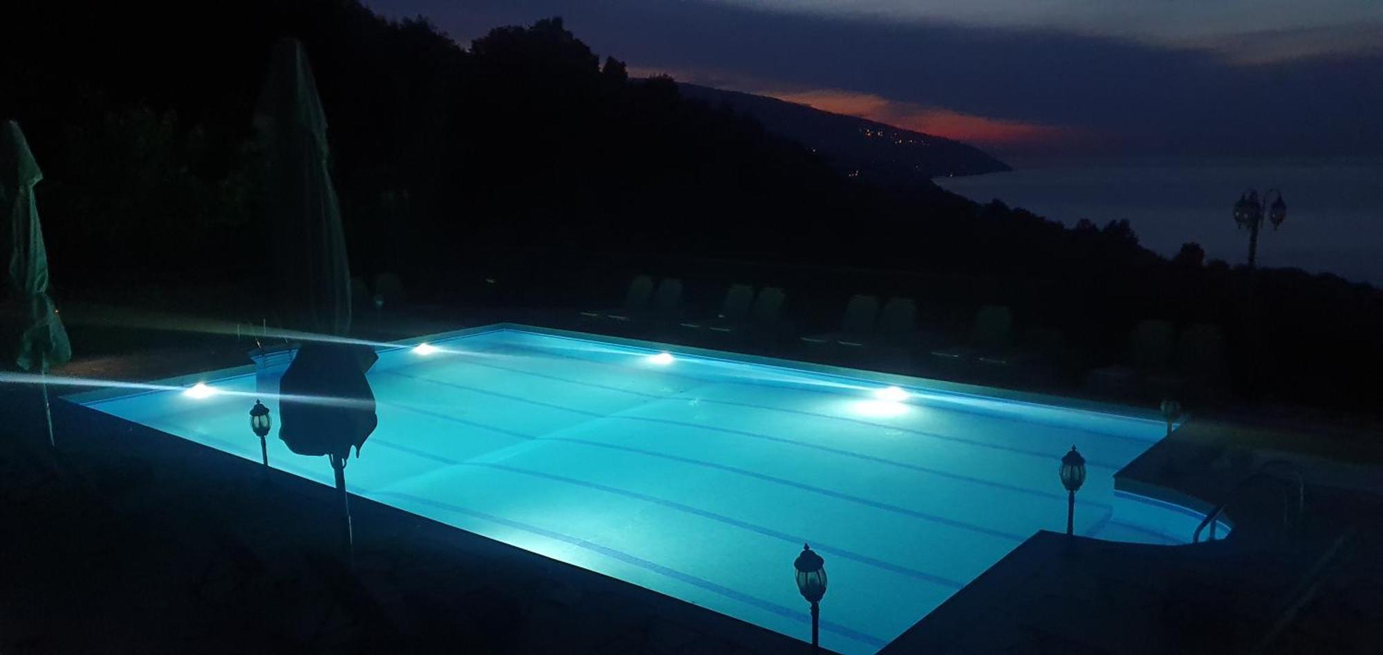 Hotel Aglaida Apartments Цагарада Экстерьер фото
